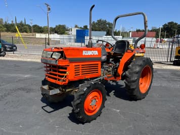 Main image Kubota L2500