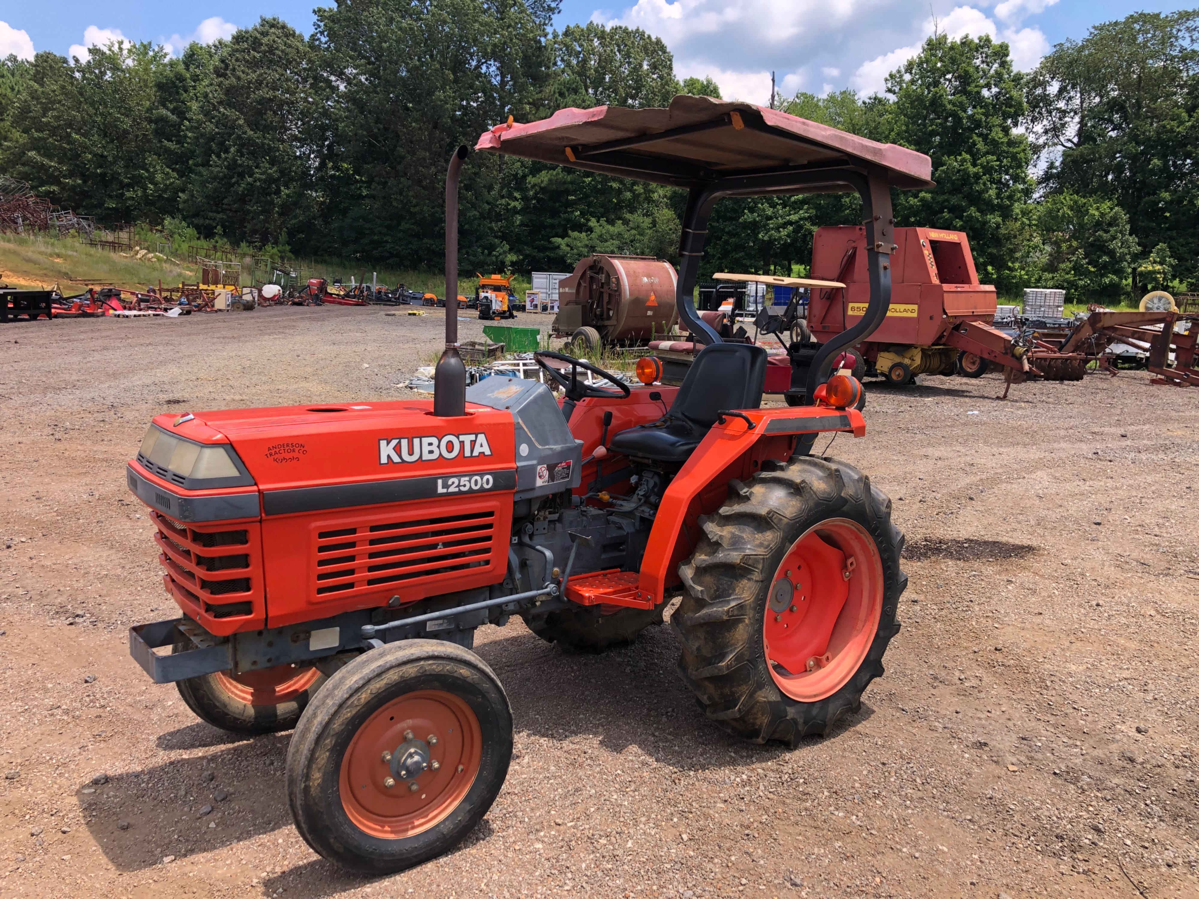 Main image Kubota L2500