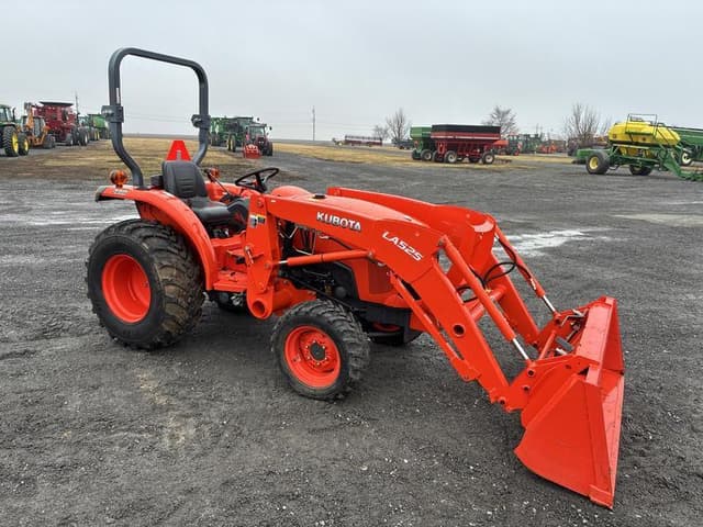 Image of Kubota L2501 equipment image 4