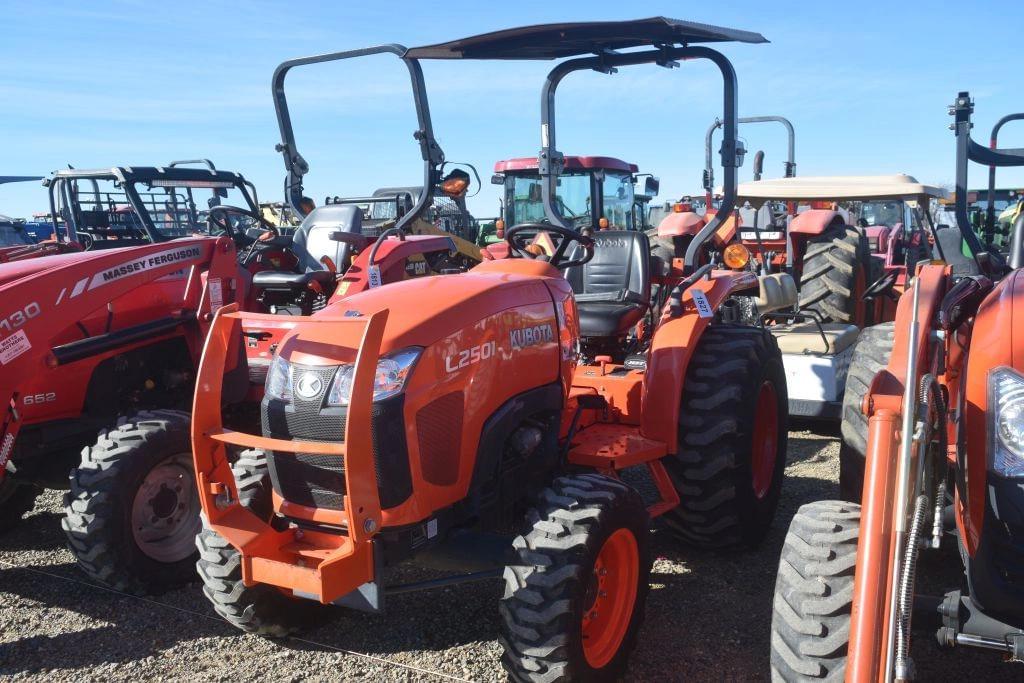 Image of Kubota L2501 Primary image