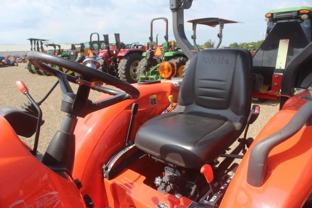 Image of Kubota L2501 equipment image 4