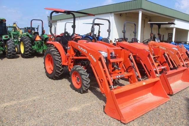 Image of Kubota L2501 equipment image 3