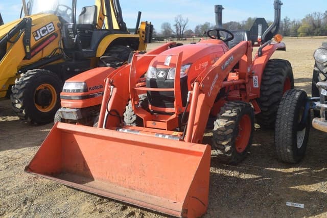 Image of Kubota L2501 equipment image 1