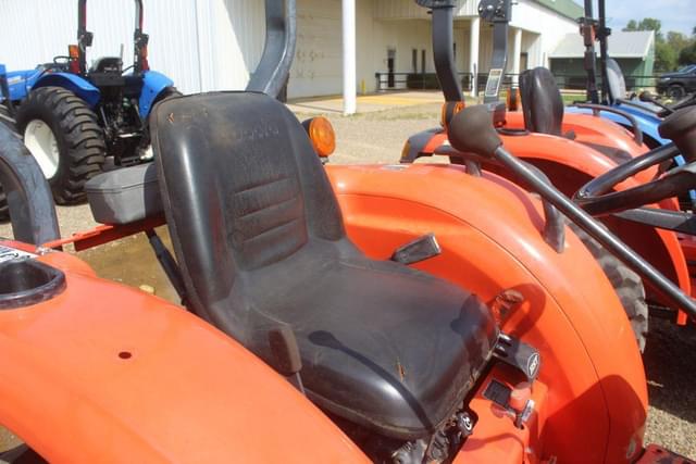 Image of Kubota L2501 equipment image 3