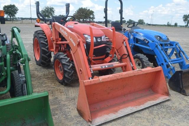 Image of Kubota L2501 equipment image 3