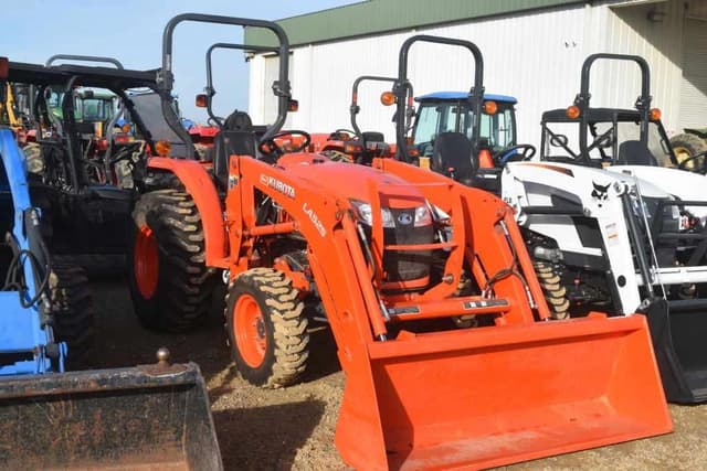 Image of Kubota L2501 equipment image 4