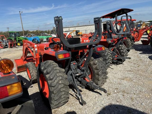 Image of Kubota L2501 equipment image 3