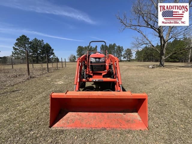 Image of Kubota L2501D equipment image 3