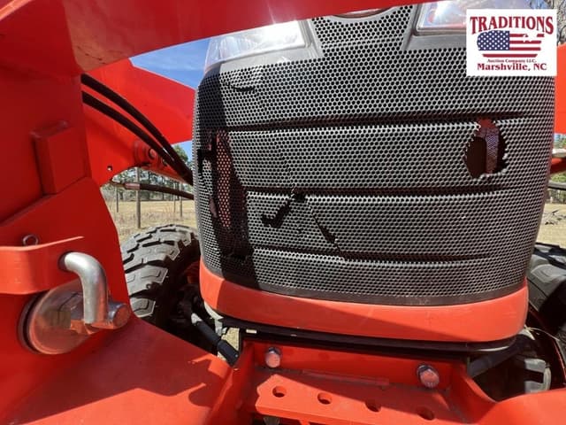 Image of Kubota L2501D equipment image 4