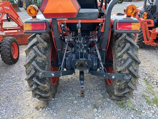 Image of Kubota L2501 equipment image 4