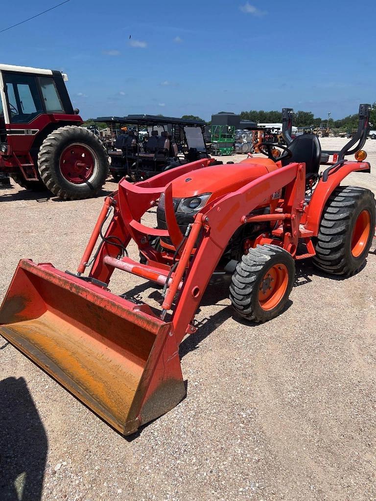 Image of Kubota L2501HST Primary image