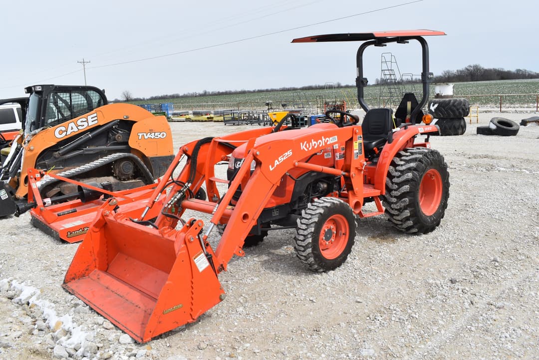 Image of Kubota L2501D Primary image