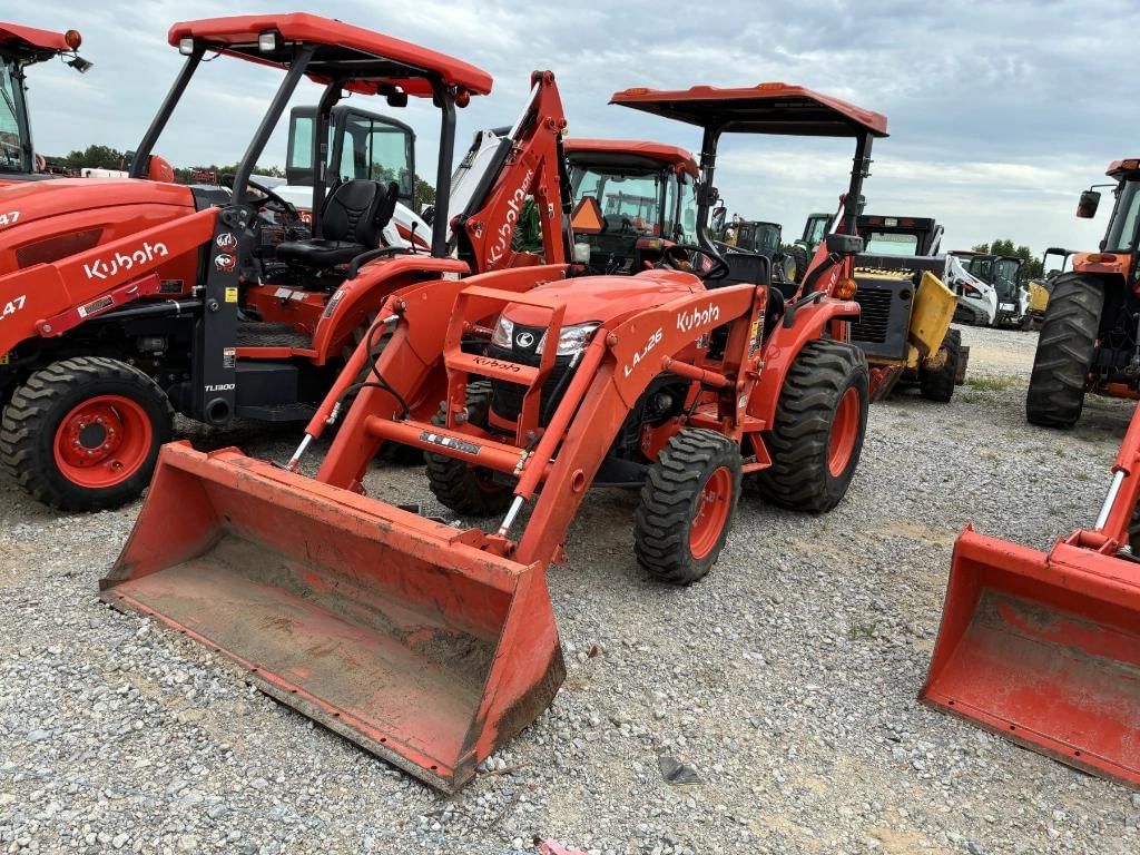 Kubota L2501D Equipment Image0