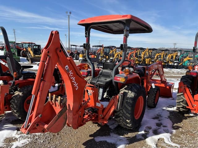 Image of Kubota L2501 equipment image 2