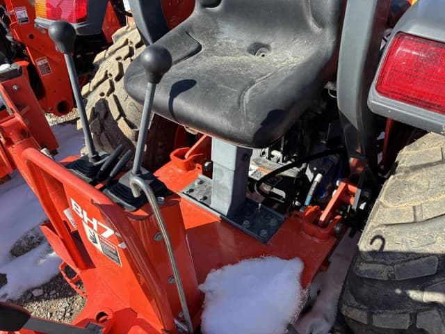 Image of Kubota L2501 equipment image 4
