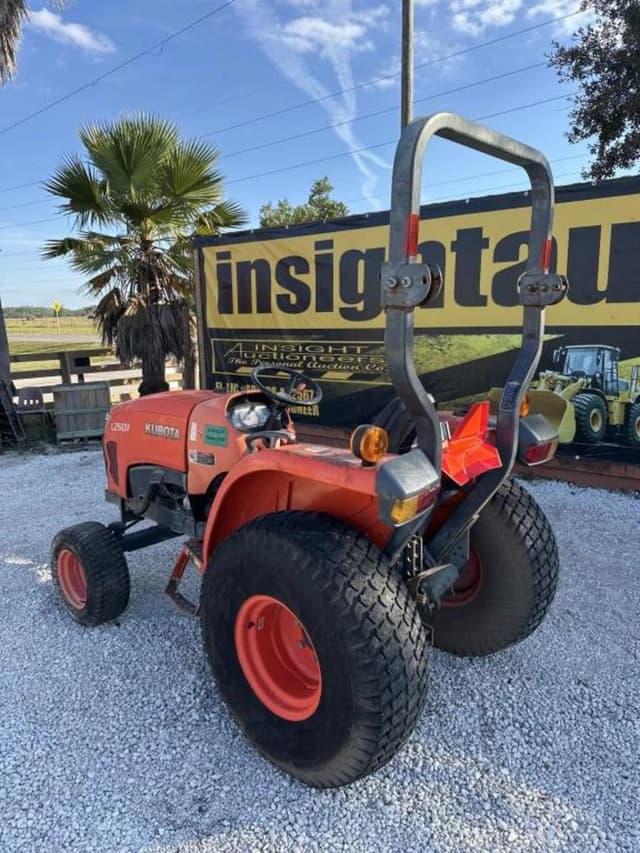 Image of Kubota L2501 equipment image 1