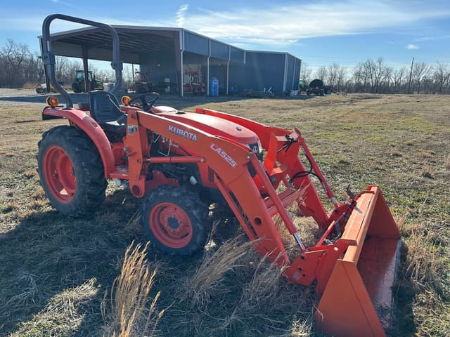 Image of Kubota L2501 equipment image 1
