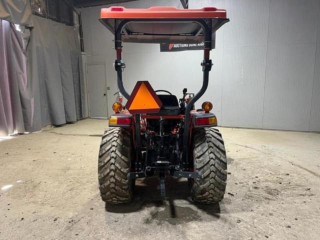 Image of Kubota L2501 equipment image 3