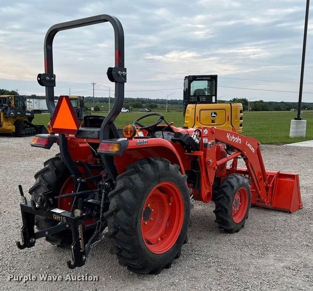 Image of Kubota L2501D equipment image 4