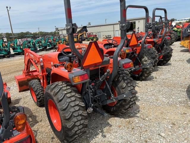 Image of Kubota L2502 equipment image 3