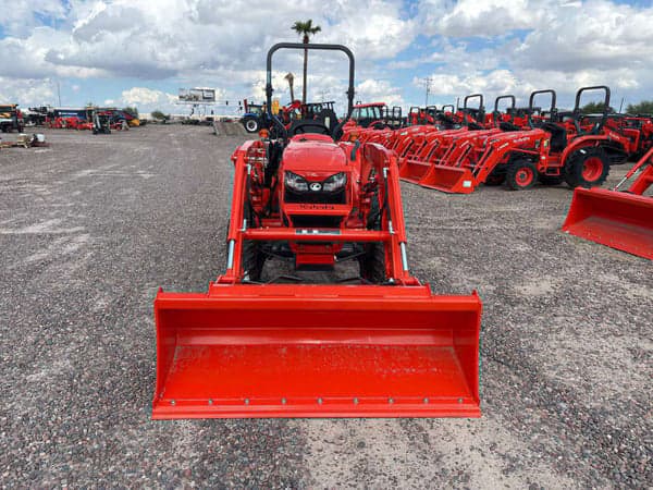 Image of Kubota L2502 equipment image 2