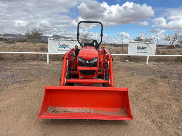 Image of Kubota L2502 equipment image 2