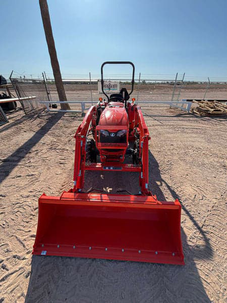Image of Kubota L2502 equipment image 2
