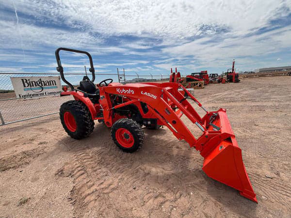 Image of Kubota L2502 equipment image 1
