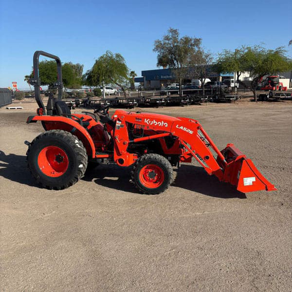 Image of Kubota L2502 equipment image 1