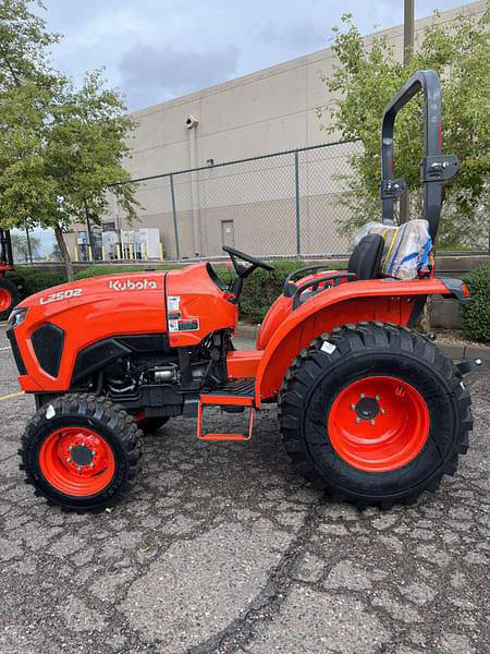 Image of Kubota L2502HST equipment image 4