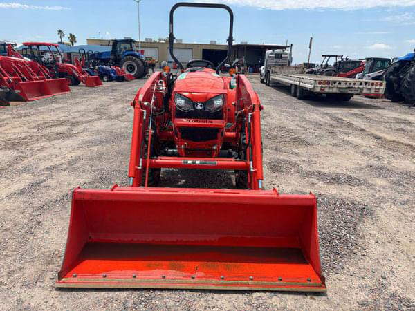 Image of Kubota L2502 equipment image 2