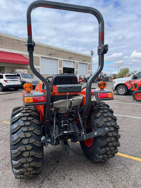 Image of Kubota L2502HST equipment image 3