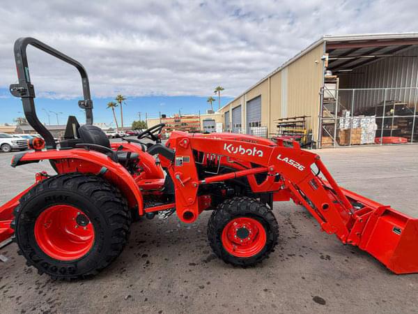 Image of Kubota L2502 equipment image 1