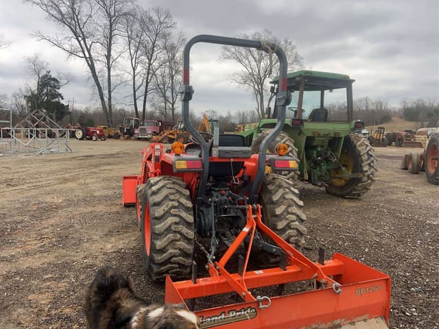 Image of Kubota L2501 equipment image 4
