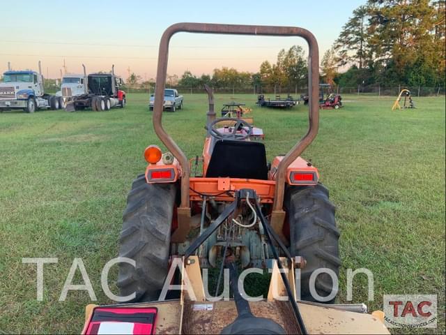 Image of Kubota L2550 equipment image 3