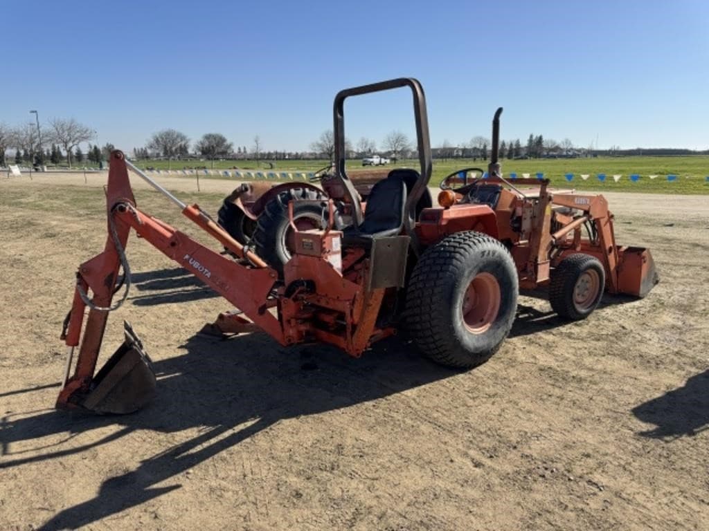 Image of Kubota L2550 Image 1