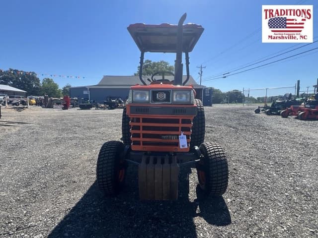 Image of Kubota L2250 equipment image 1