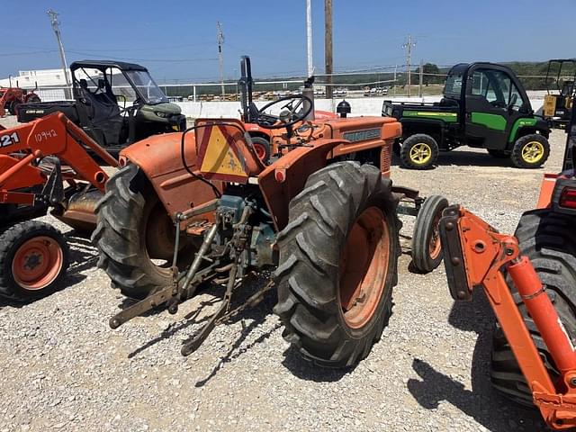 Image of Kubota L260 equipment image 2