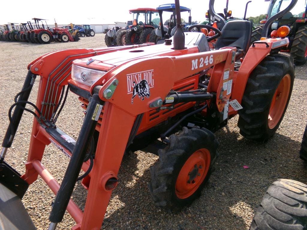 Main image Kubota L2600