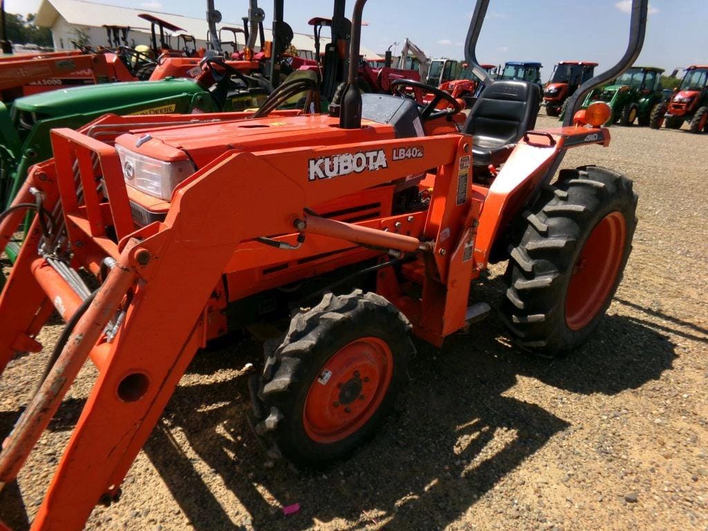 Main image Kubota L2600