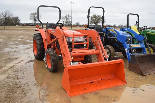 Image of Kubota L2800 equipment image 3