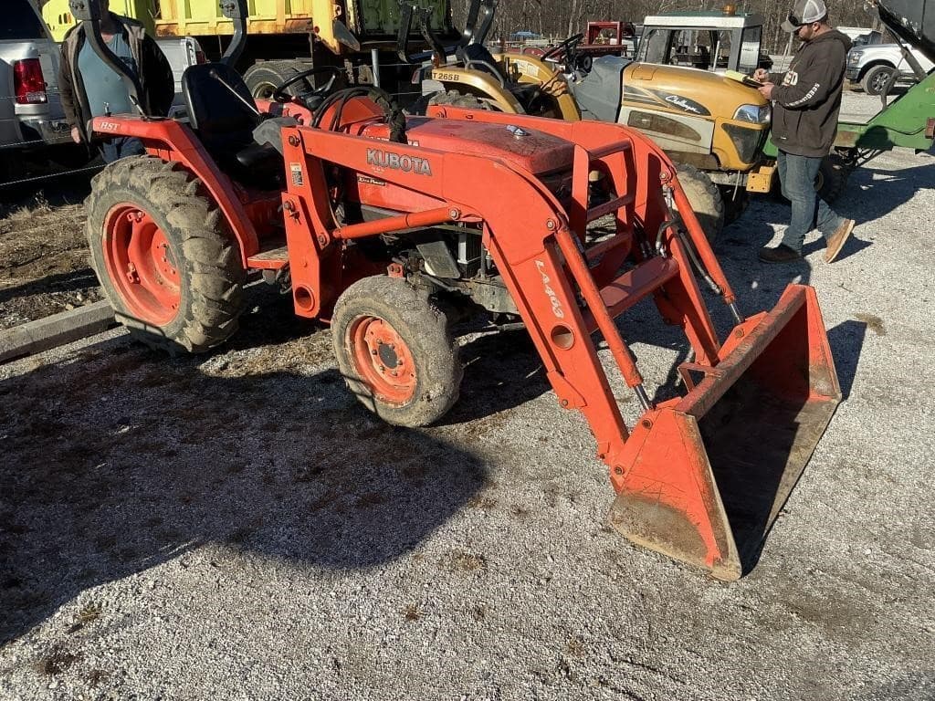 Image of Kubota L2800 Image 0