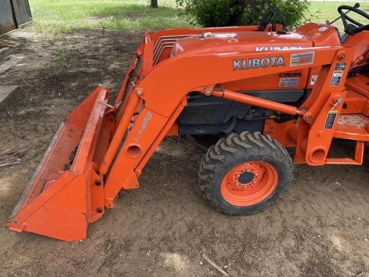 Main image Kubota L2800 1