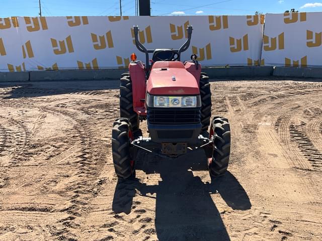 Image of Kubota L2800DT equipment image 1