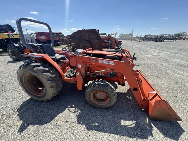 Image of Kubota L2900 equipment image 4