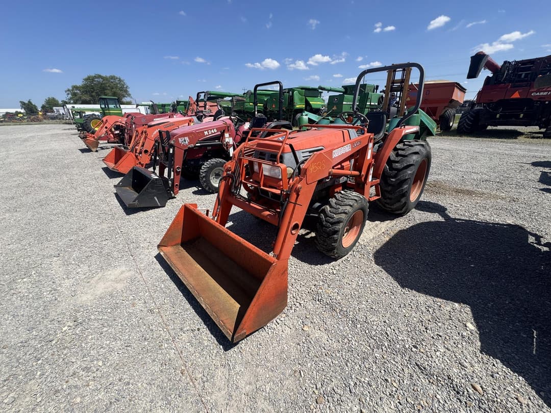 Image of Kubota L2900 Primary image