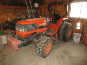 Main image Kubota L2900