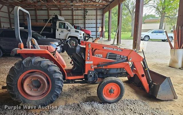 Image of Kubota L2900 equipment image 3