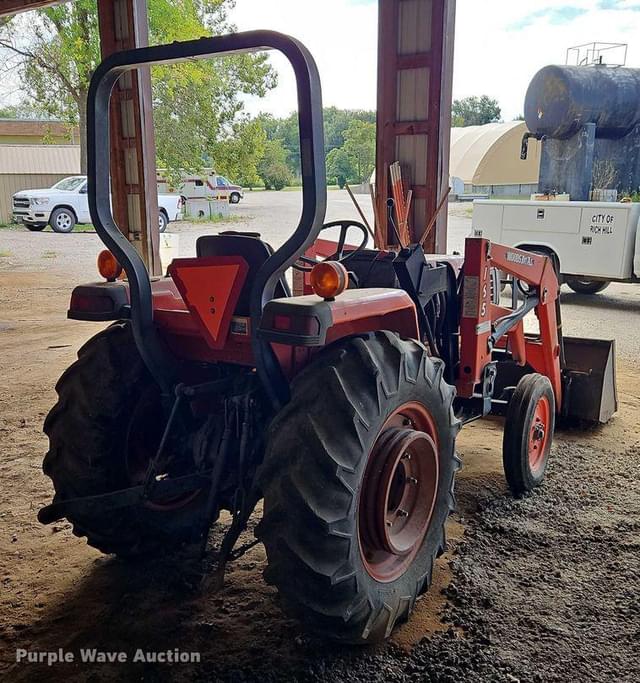 Image of Kubota L2900 equipment image 4
