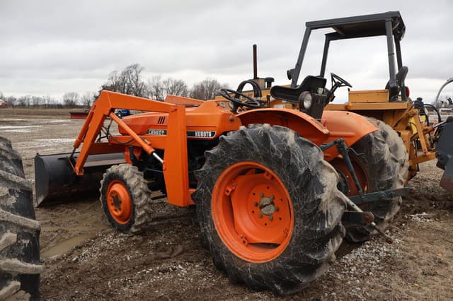 Image of Kubota L295DT equipment image 2